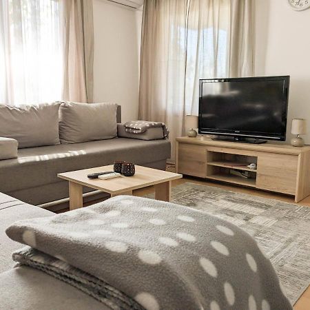 Duplex House Apartment บิเยลยินา ภายนอก รูปภาพ